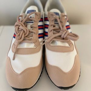 Adidas Lowertree Originals